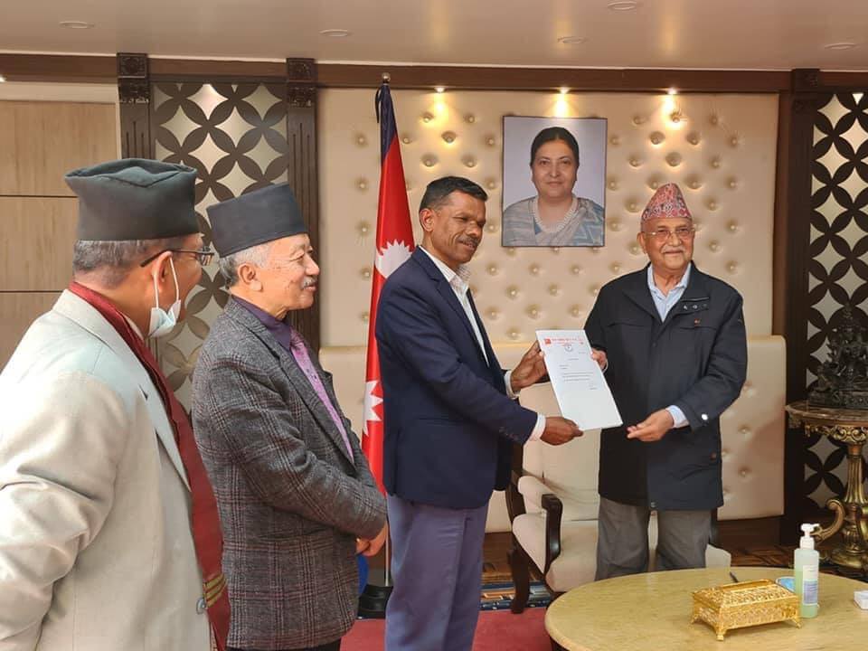नेकपा ओली समूहको प्रमुख सचेतकमा विशाल भट्टराई नियुक्त, देव गुरुङ बर्खास्त 
